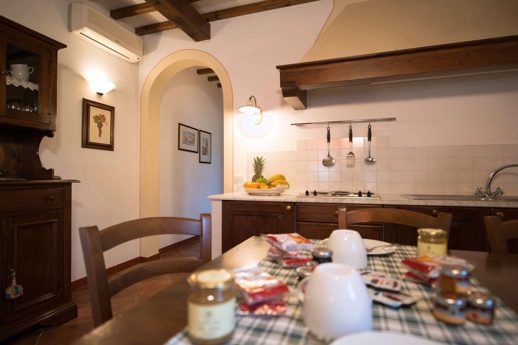Casa Lari Appartement San Gimignano Buitenkant foto