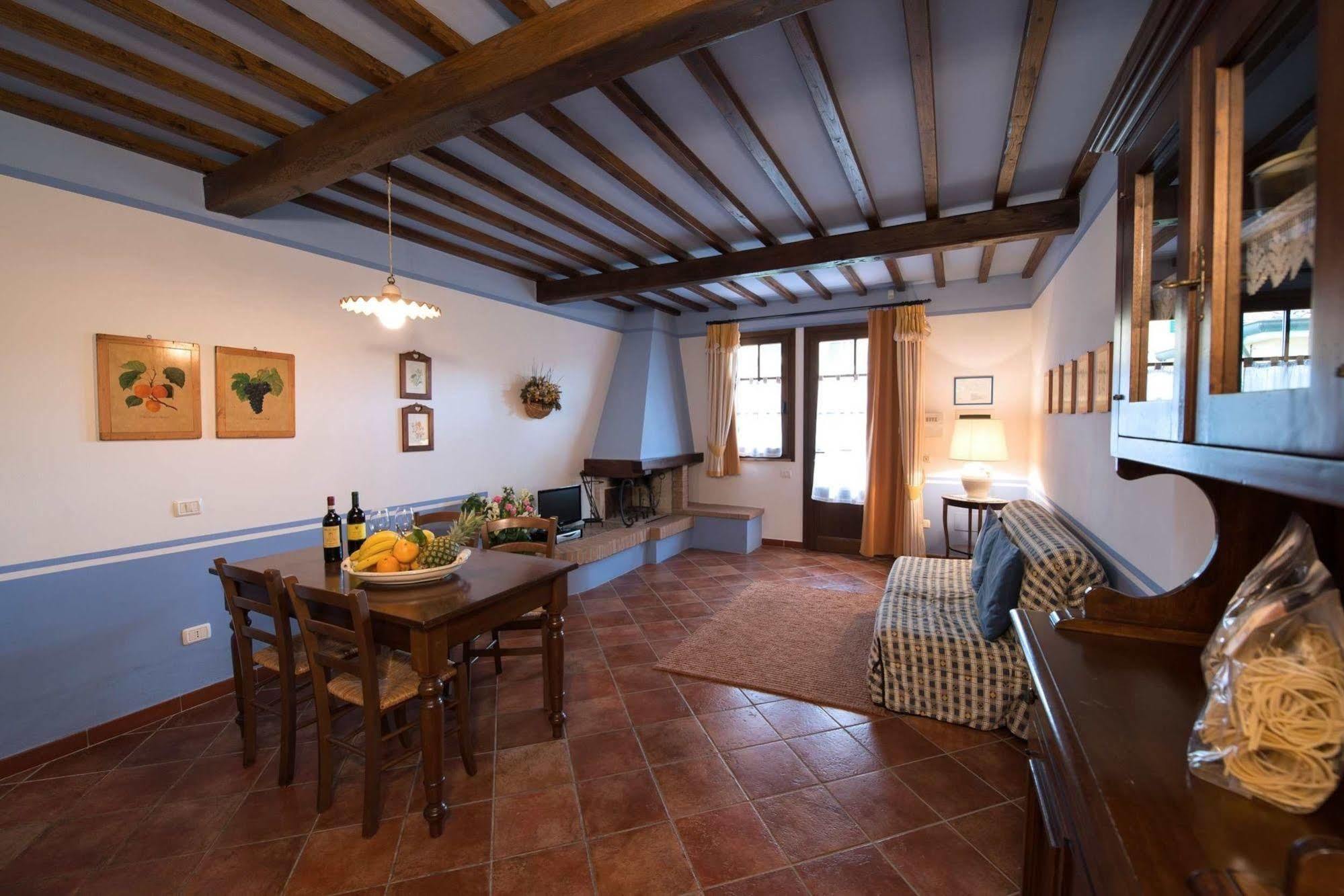 Casa Lari Appartement San Gimignano Buitenkant foto