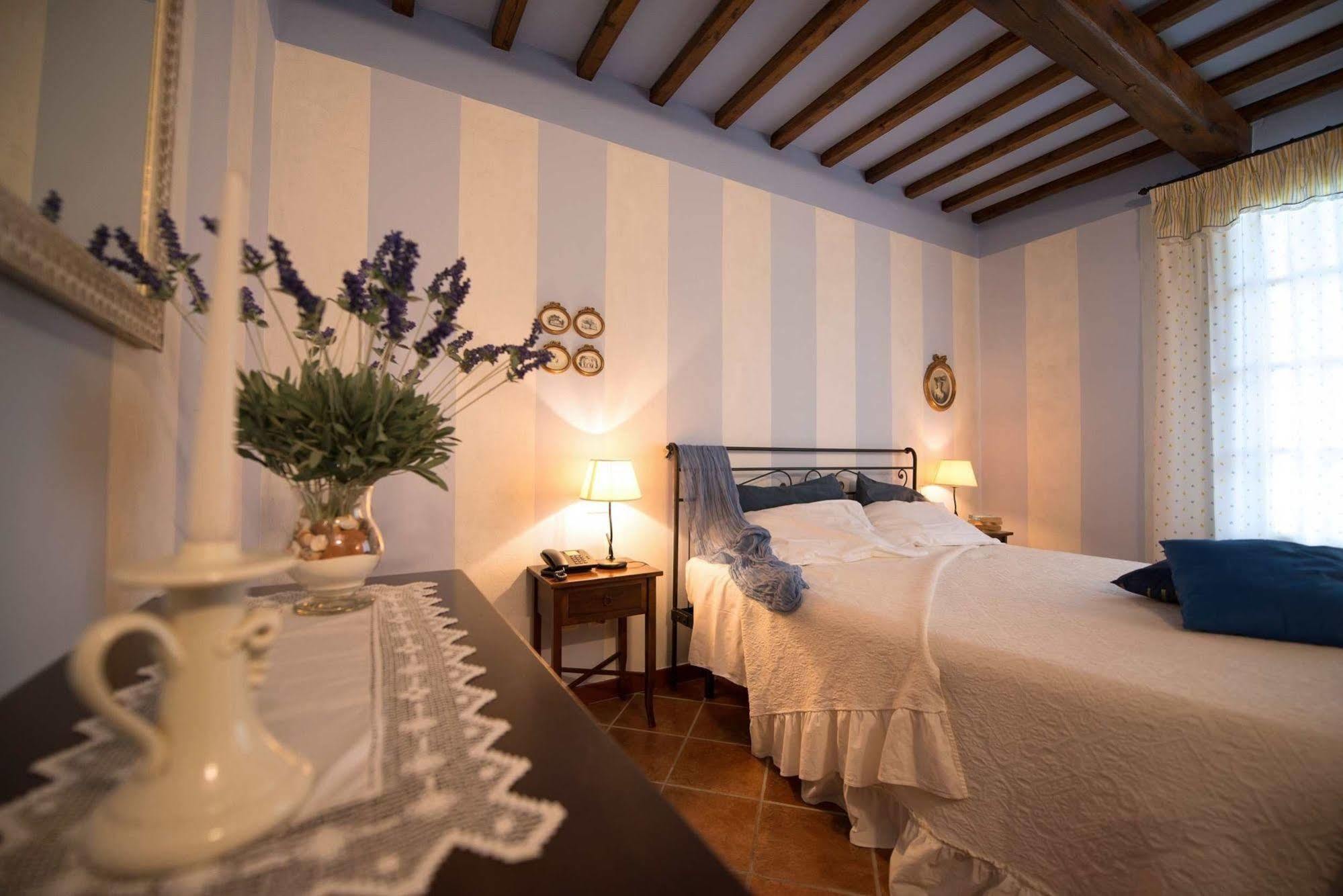 Casa Lari Appartement San Gimignano Buitenkant foto
