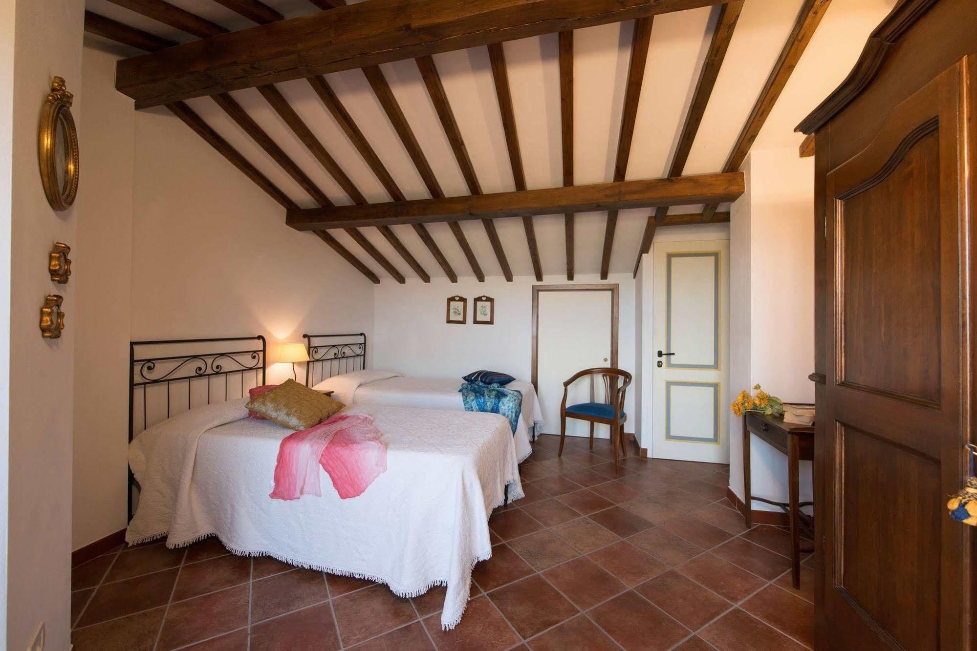 Casa Lari Appartement San Gimignano Buitenkant foto
